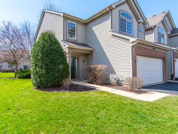 979 Parkhill Circle , Unit 979, Aurora, IL 60502