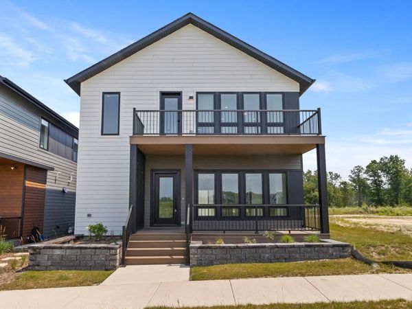9405 S Cypress PLACE, Oak Creek, WI 53154