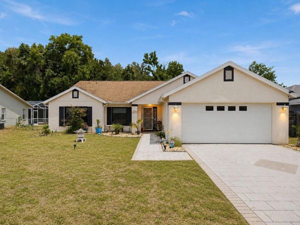 10249 RAINBOW OAKS DRIVE , HUDSON, FL 34667