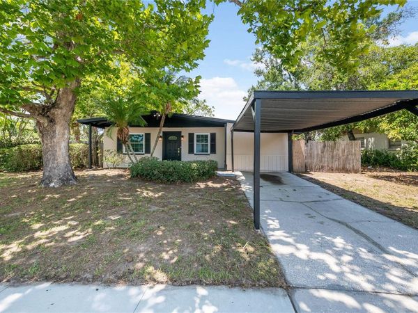 7402 WISHING WELL COURT , TAMPA, FL 33619