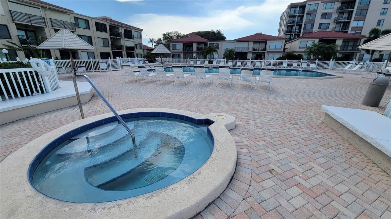 6322 Palma Del Mar Boulevard S, Unit 106, Saint Petersburg, FL 33715 Photo
