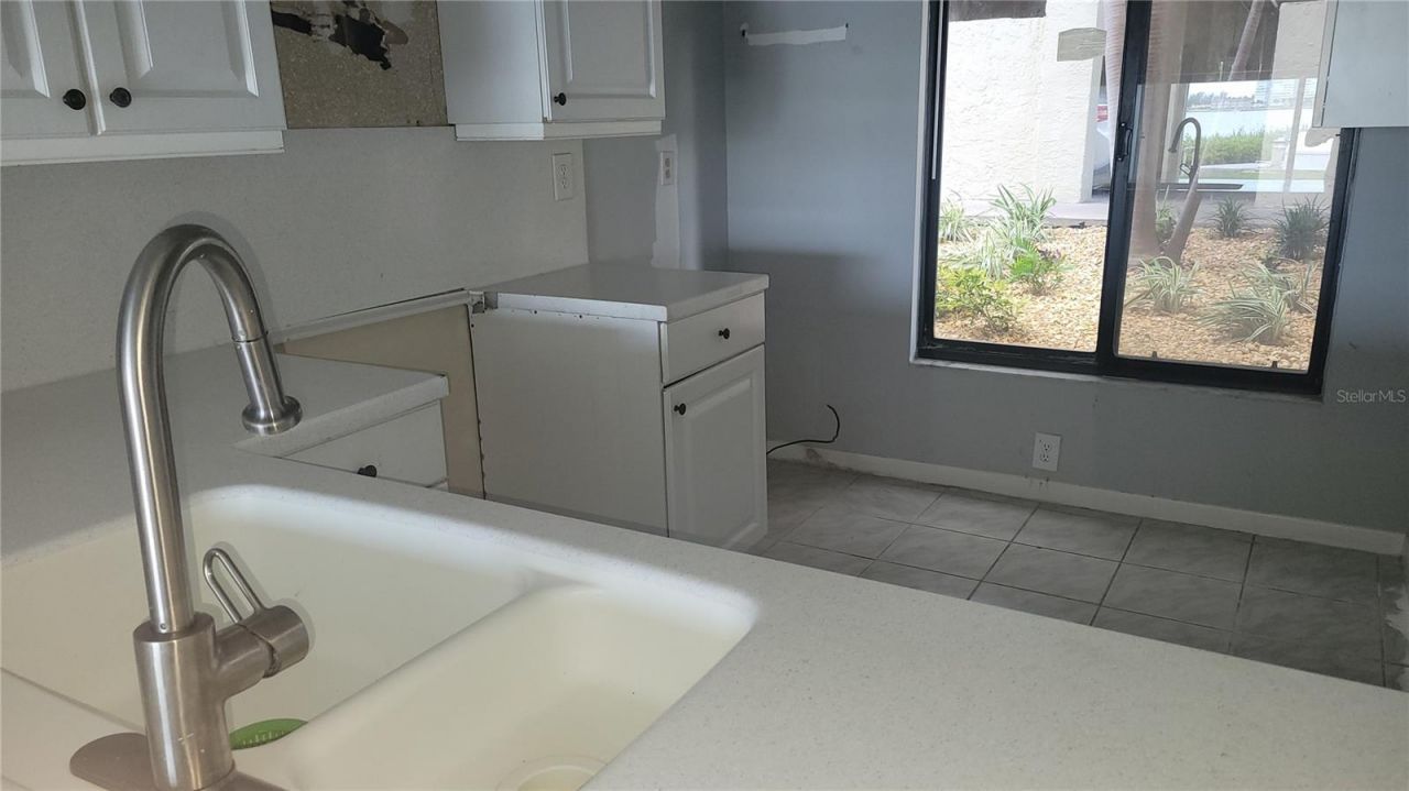 6322 Palma Del Mar Boulevard S, Unit 106, Saint Petersburg, FL 33715 Photo