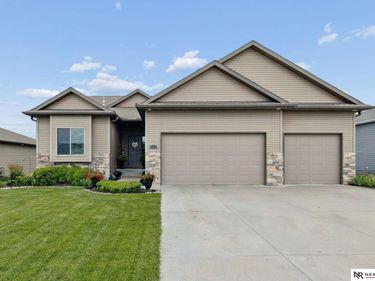 9310 Colby Street, Lincoln, NE 68505