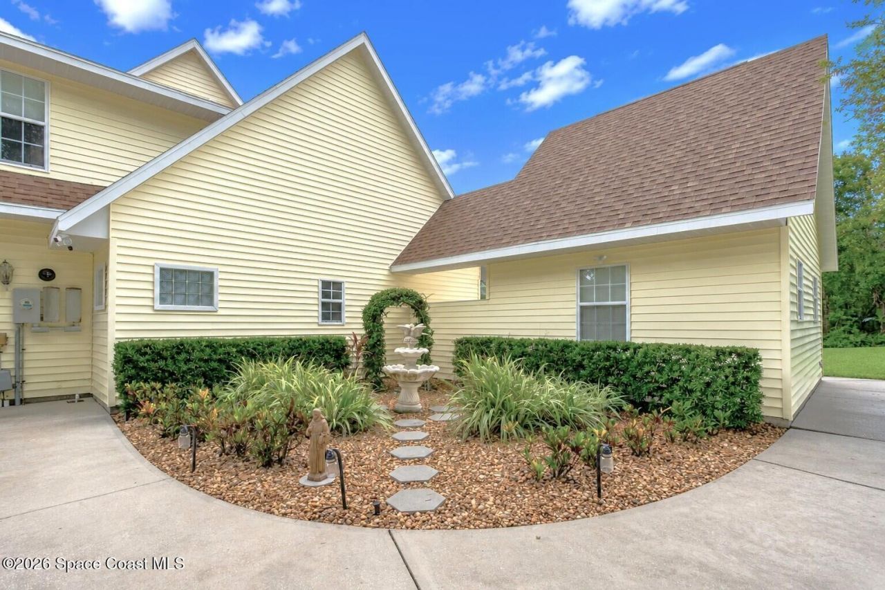 3501 Samuel Place , Melbourne, FL 32934 Photo