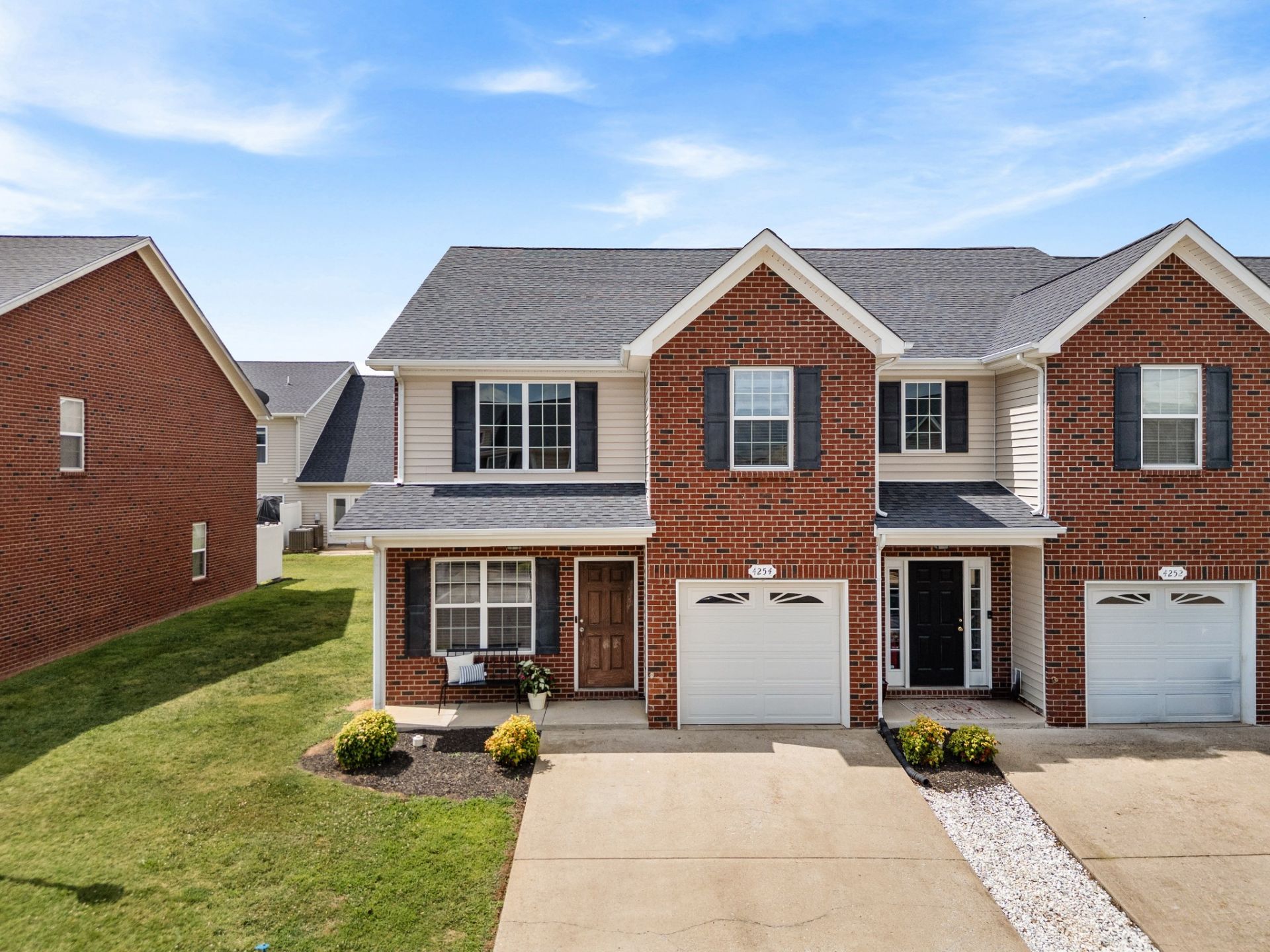 4254 Aurora Cir, Murfreesboro, TN 37127 Main Photo