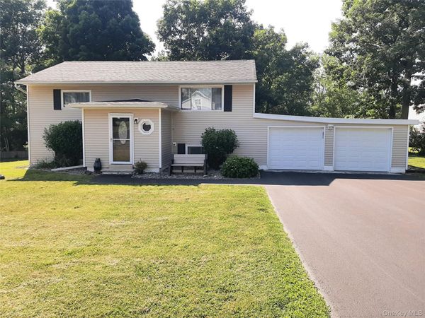 532 Washington Avenue , Newburgh, NY 12550