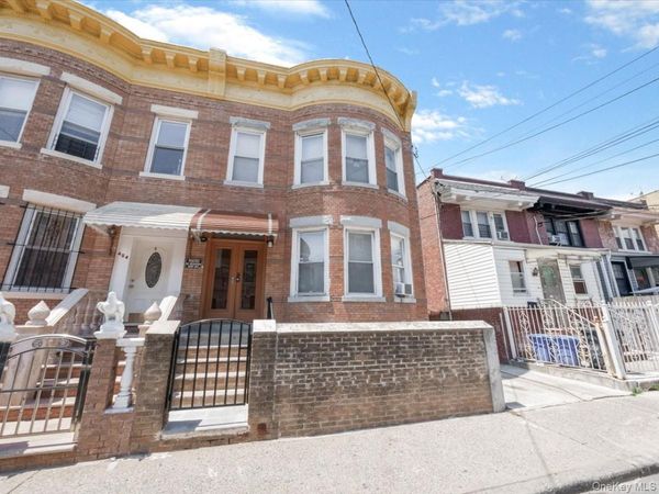 452 Lincoln Avenue , Unit HSE, Brooklyn, NY 11208