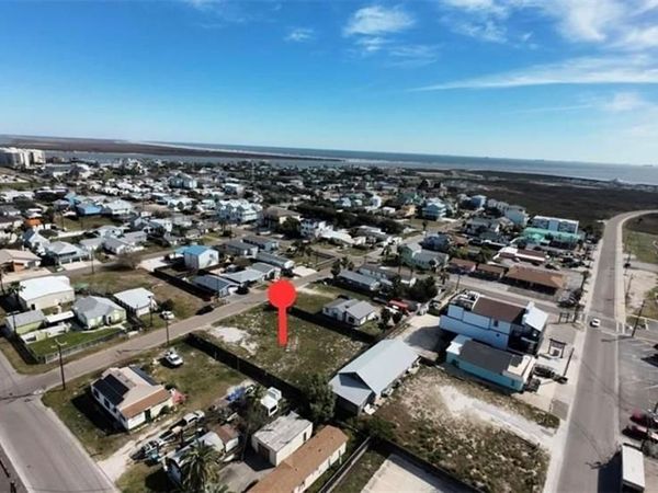 216 E ROBERTS AVE, Port Aransas, TX 78373