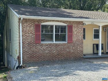120 RAYMOND AVE , Unit A, Charlottesville, VA 22903
