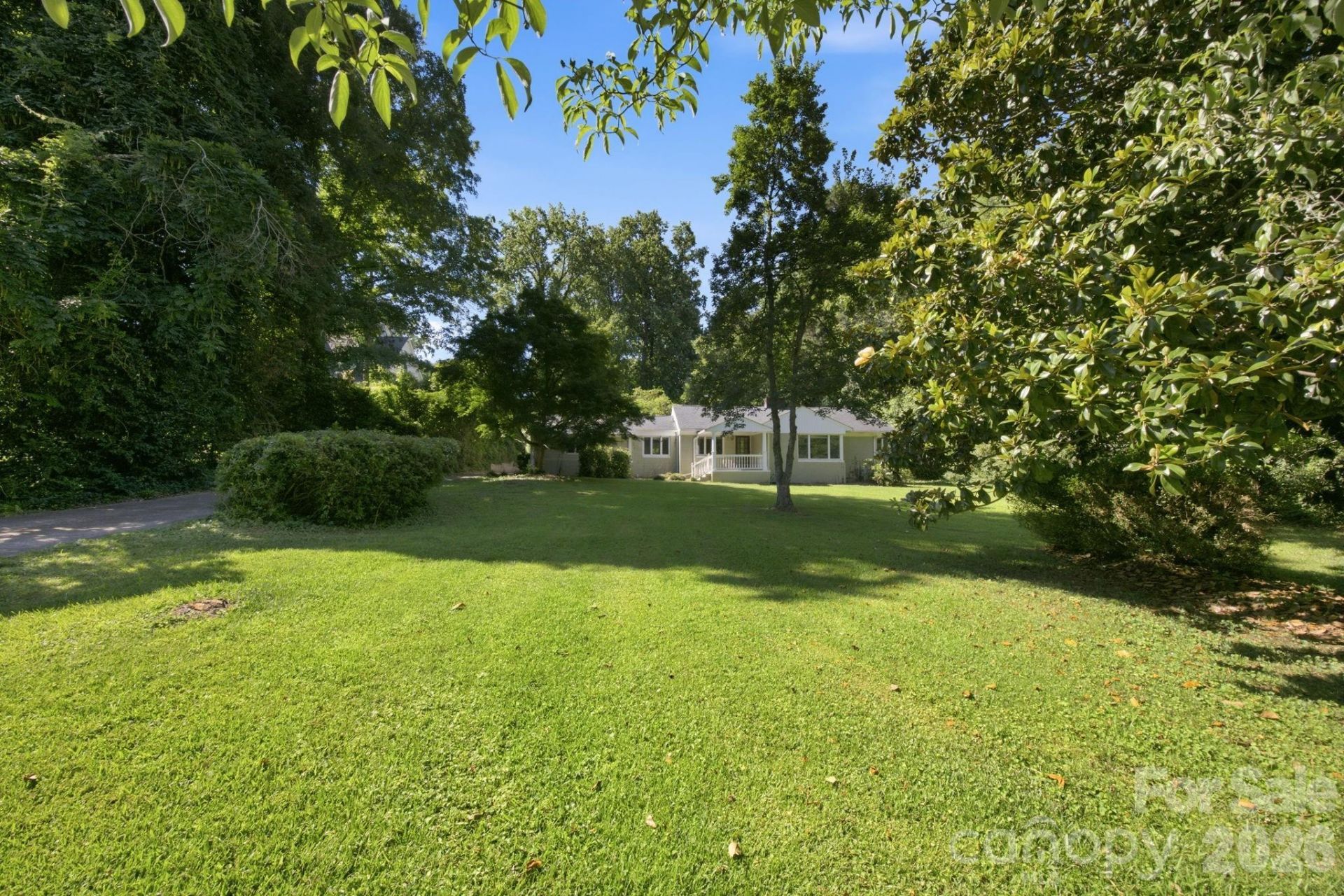 827 Jefferson Drive, Charlotte, NC 28270 Main Photo