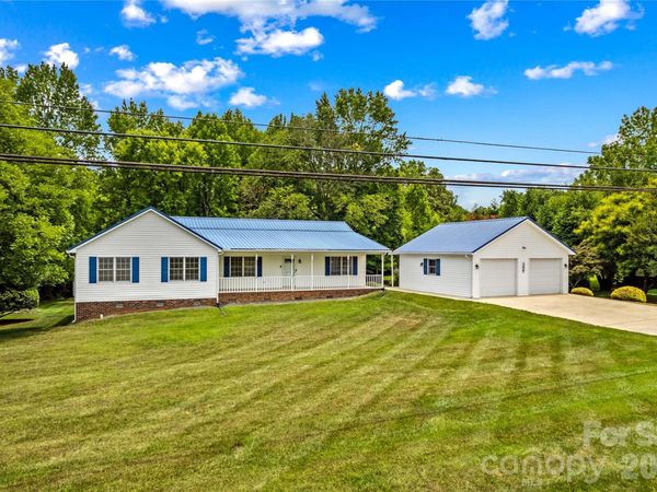 306 3rd Creek Church Road , Cleveland, NC 27013