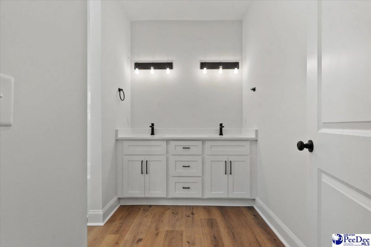 528 Camp Rd. Photo 23