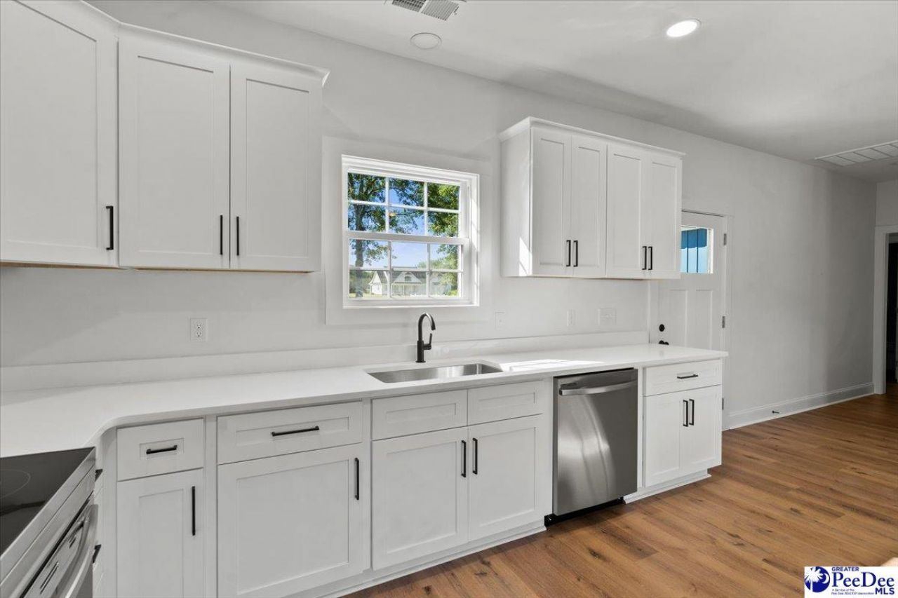528 Camp Rd. Photo 9