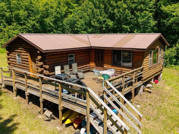 2006 Pike River Road, Chassell Twp, MI 49916