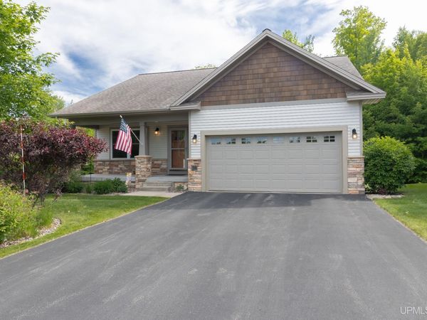 611 Brookstone Court, Marquette, MI 49855