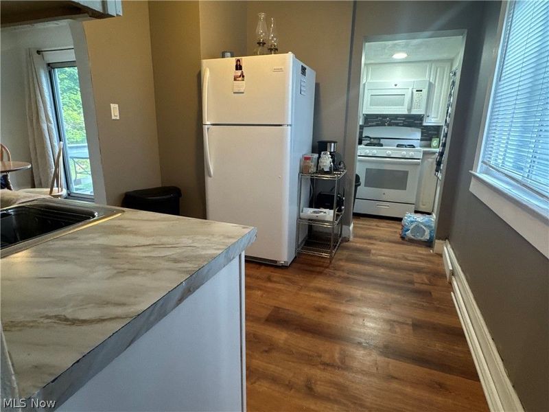 2311 Montclair Avenue, Cleveland, OH 44109 Photo 13