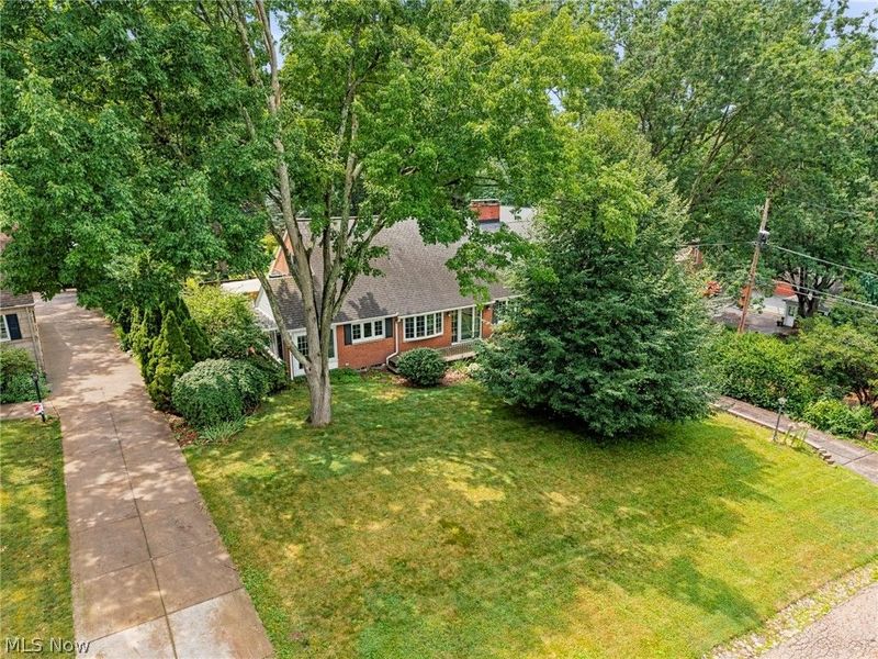 3546 Overhill Drive NW, Canton, OH 44718 Photo 4