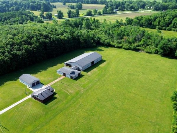 15227 Leroy Road, Thompson, OH 44086
