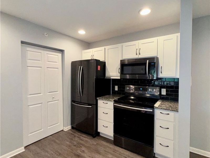 8603 Scenicview Drive, Broadview Heights, OH 44147 Photo 7