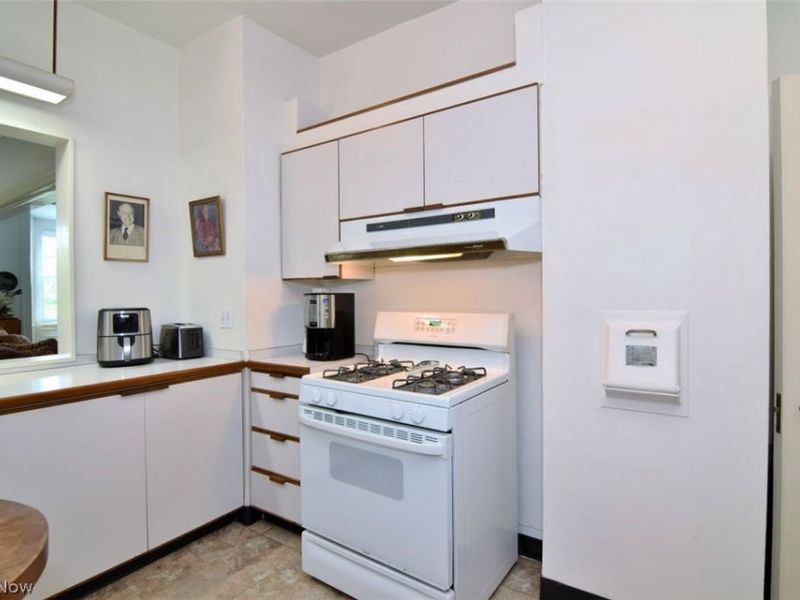 13605 Shaker Boulevard, Unit 4B, Cleveland, OH 44120 Photo 20