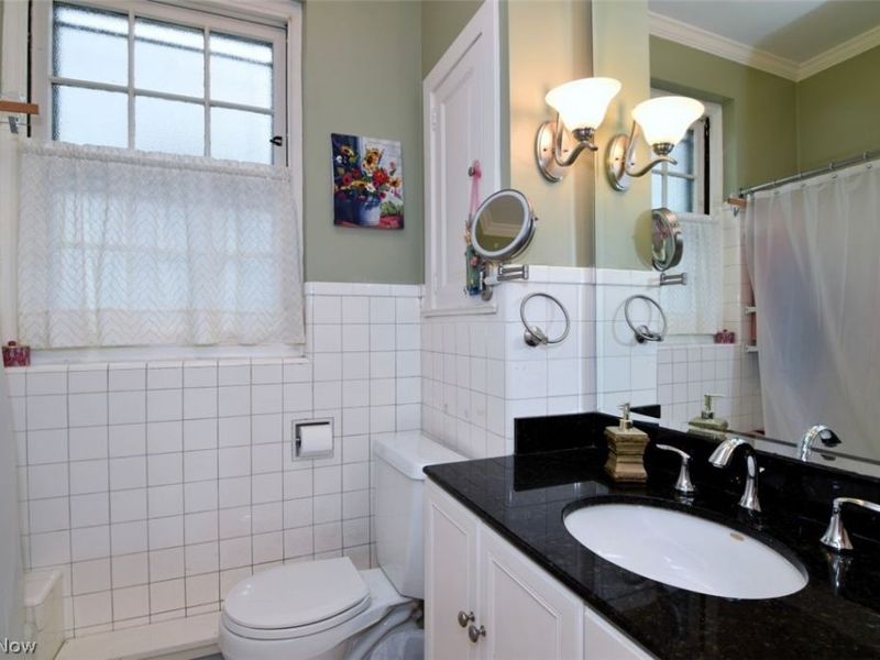 13605 Shaker Boulevard, Unit 4B, Cleveland, OH 44120 Photo 31