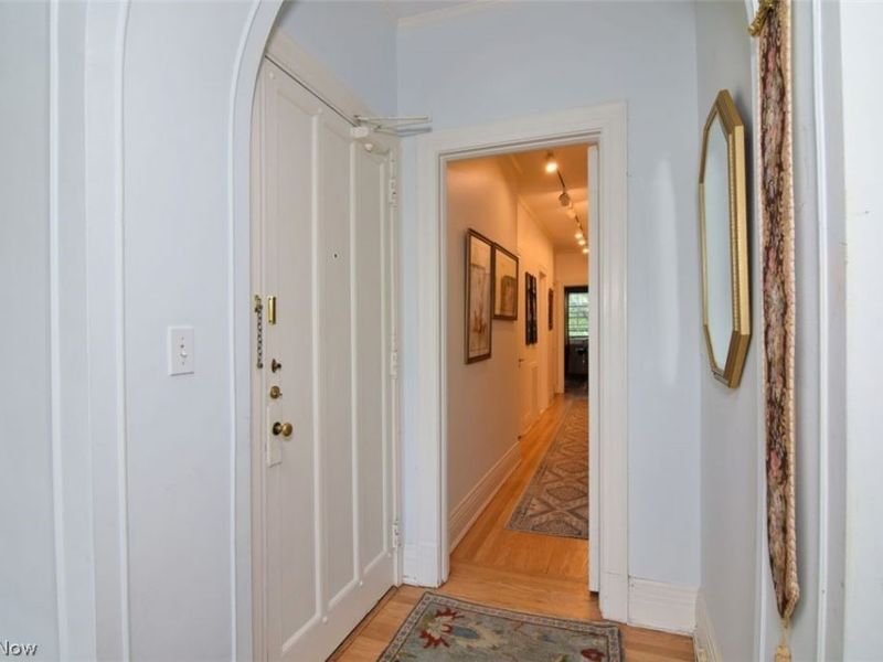 13605 Shaker Boulevard, Unit 4B, Cleveland, OH 44120 Photo 6