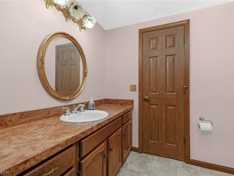 28098 Settlers Res Way, Westlake, OH 44145 Photo 28