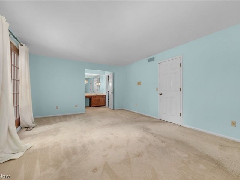 28098 Settlers Res Way, Westlake, OH 44145 Photo 33