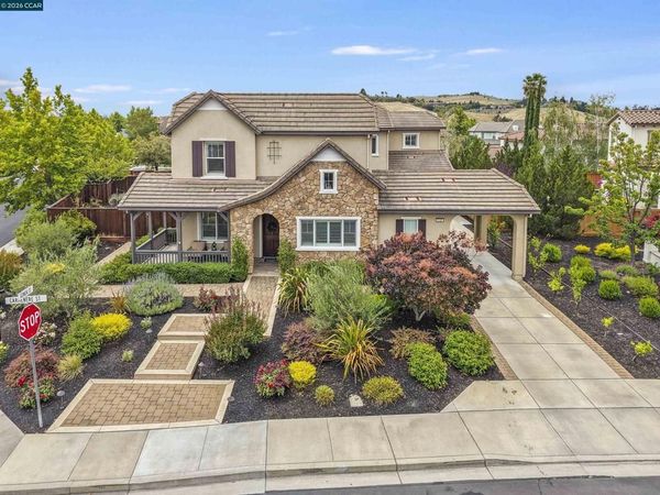 2151 Carmenere St, Danville, CA 94506