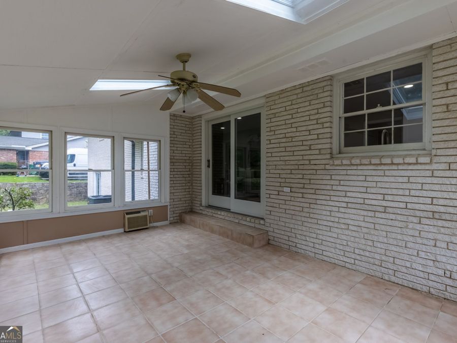 Property Image 77