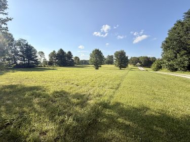 9999 State Highway 618 , Crab Orchard, KY 40419