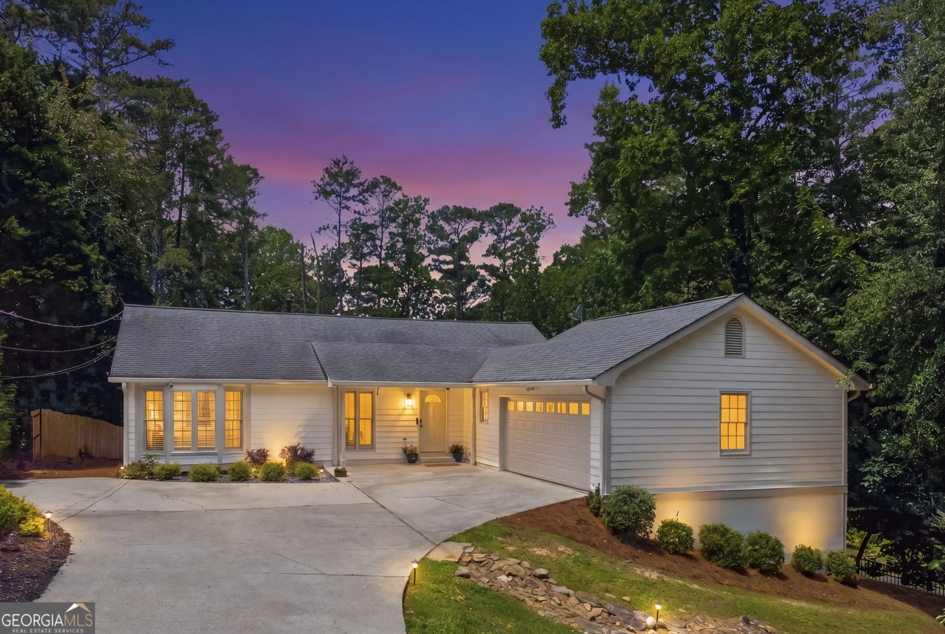 6014 Lake Lanier Heights Road, Buford, GA 30518 Main Photo