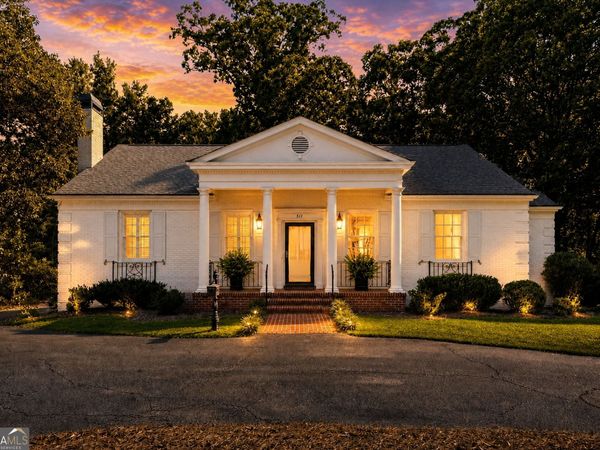 517 E College Street, Griffin, GA 30224