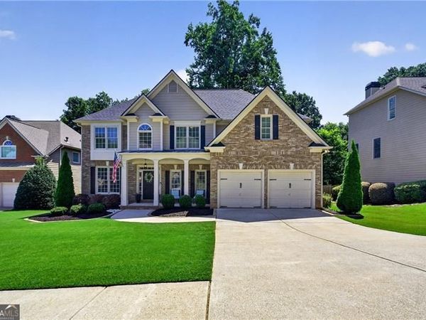 1753 Country Wood Drive, Hoschton, GA 30548