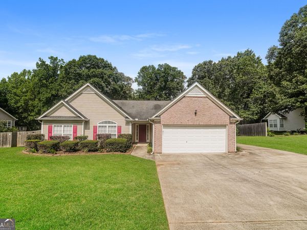 293 Hampton Oaks Circle, Villa Rica, GA 30180
