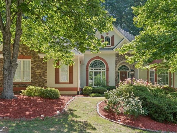 1611 Flowering Dogwood Drive, Powder Springs, GA 30127