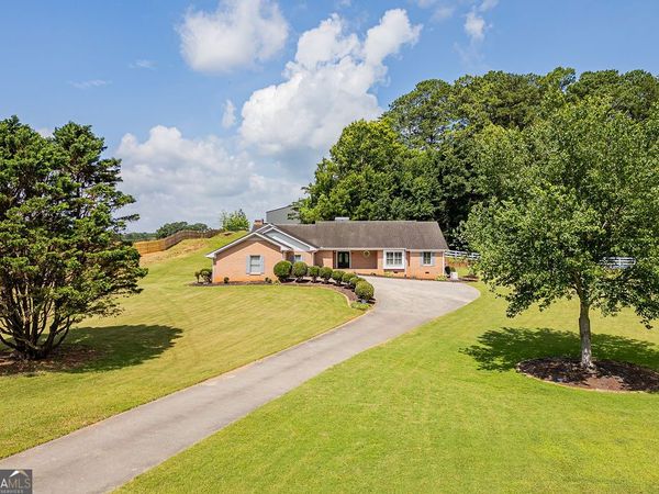 210 Wildwood Drive, Cartersville, GA 30120