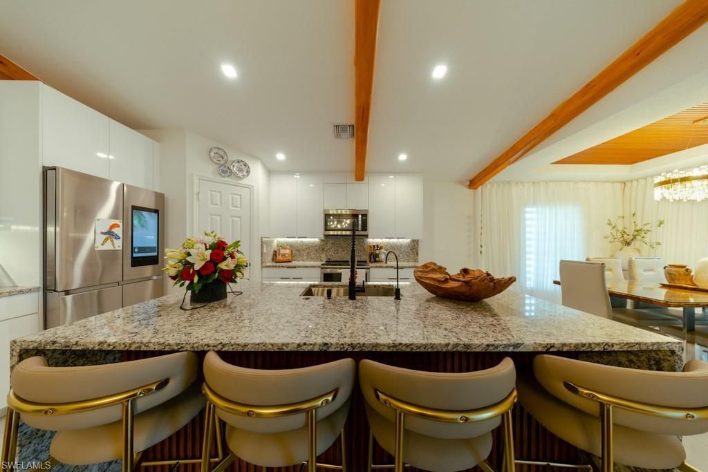 2003 NE 6th Ave, Cape Coral, FL 33909 Photo