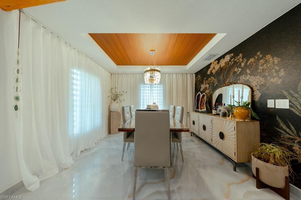 2003 NE 6th Ave, Cape Coral, FL 33909 Photo
