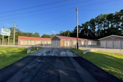1307 N U.s. Highway 52  photo 4