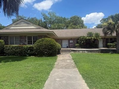 84 Halsey Boulevard , Charleston, SC 29401