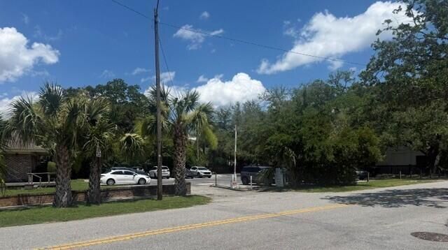84 Halsey Boulevard  Photo 6