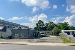 3421 W Montague Avenue  photo 4