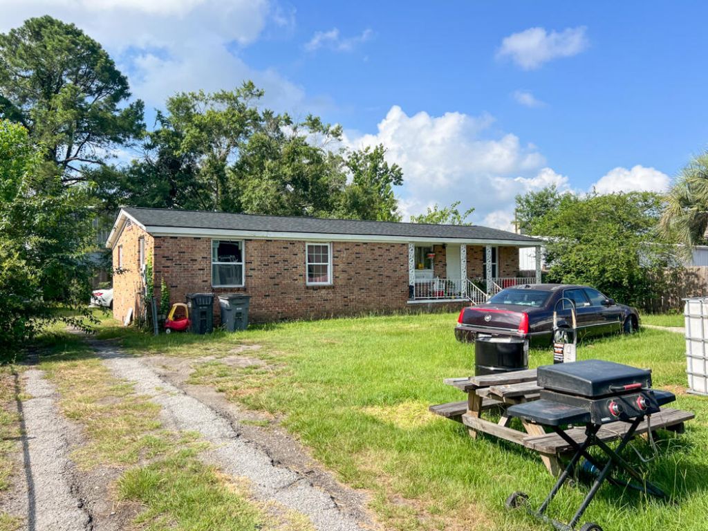 3421 W Montague Avenue  Photo 5