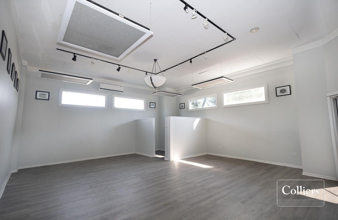 5051 Rivers Avenue  Photo 10