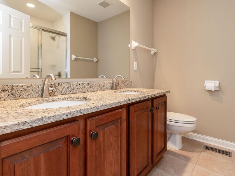 5816 Heritage Lakes Drive, Hilliard, OH 43026 Photo 32