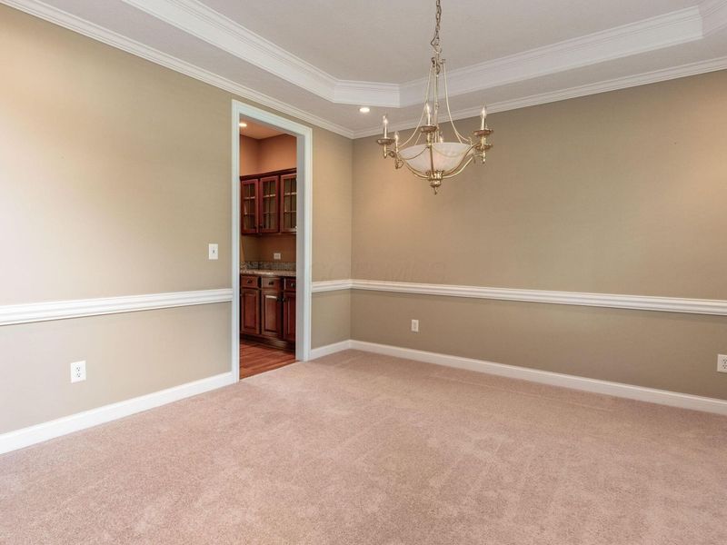 5816 Heritage Lakes Drive, Hilliard, OH 43026 Photo 9