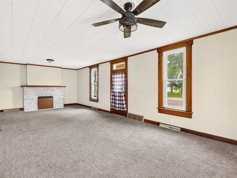 127 Walnut Street, Ashville, OH 43103 Photo 8