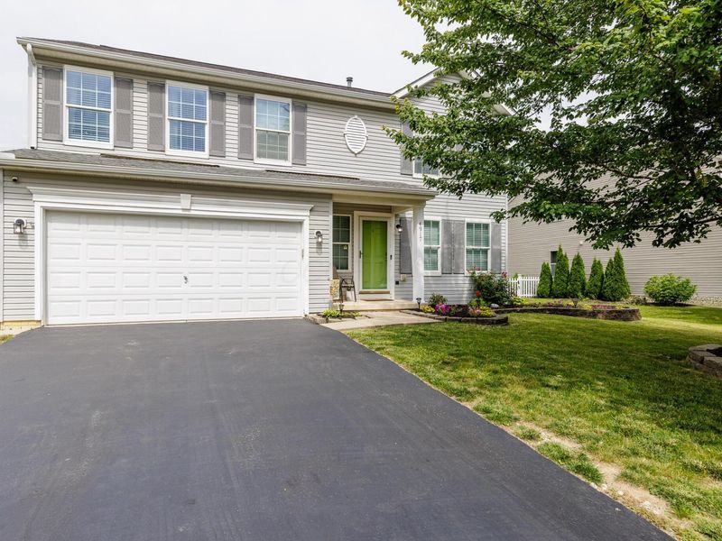 4917 Adwell Loop , Grove City, OH 43123 Photo 3