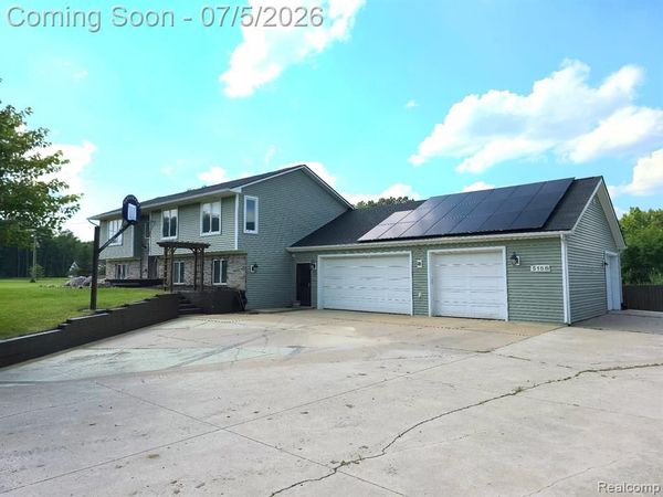5158 Coldwater Road, Oregon Twp, MI 48446